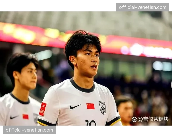 海港蒯纪闻对阵玉昆出现伤情 年轻边锋成长轨迹被打断